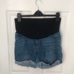 Liverpool denim rolled hem maternity jean shorts